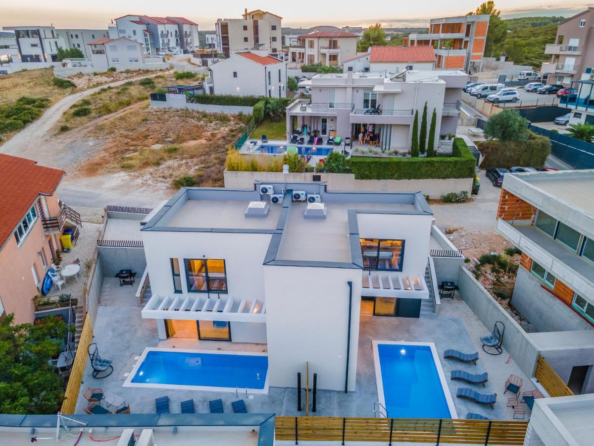 Villa Rougemarin - Marin With Private Pool 메덜린 외부 사진