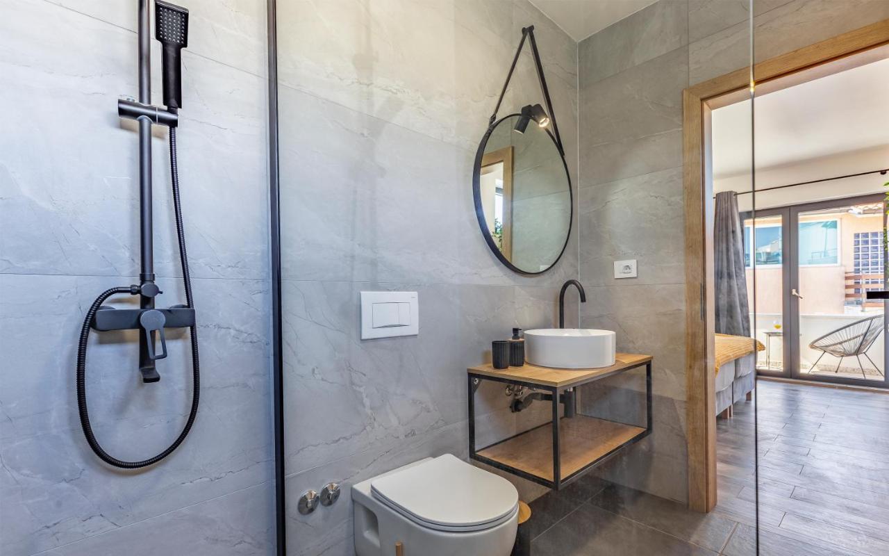 Villa Rougemarin - Marin With Private Pool 메덜린 외부 사진