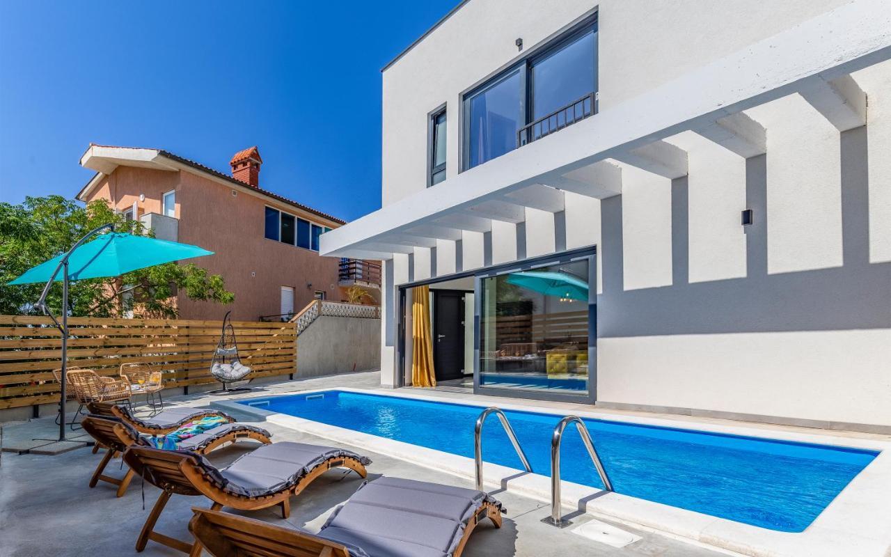 Villa Rougemarin - Marin With Private Pool 메덜린 외부 사진