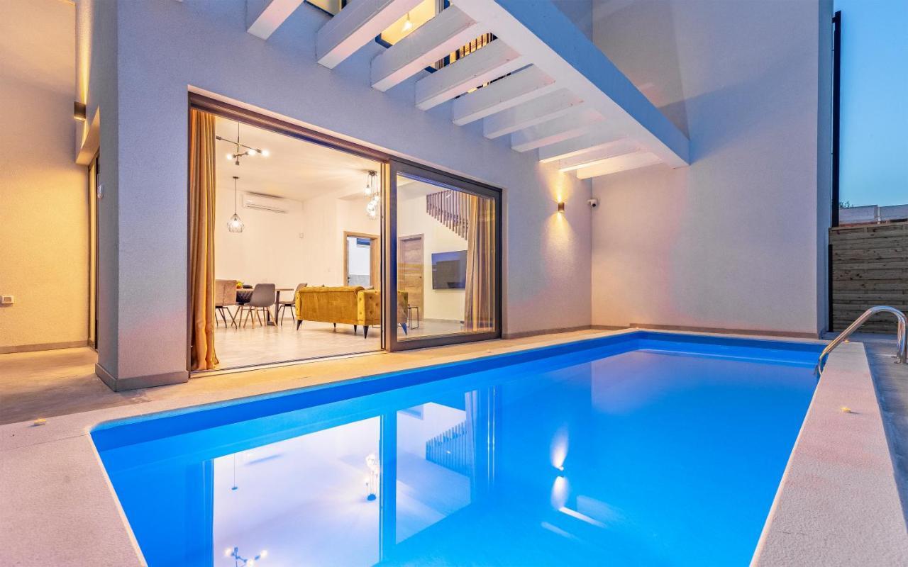 Villa Rougemarin - Marin With Private Pool 메덜린 외부 사진